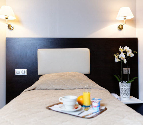 Hotel Astrid Руан Экстерьер фото